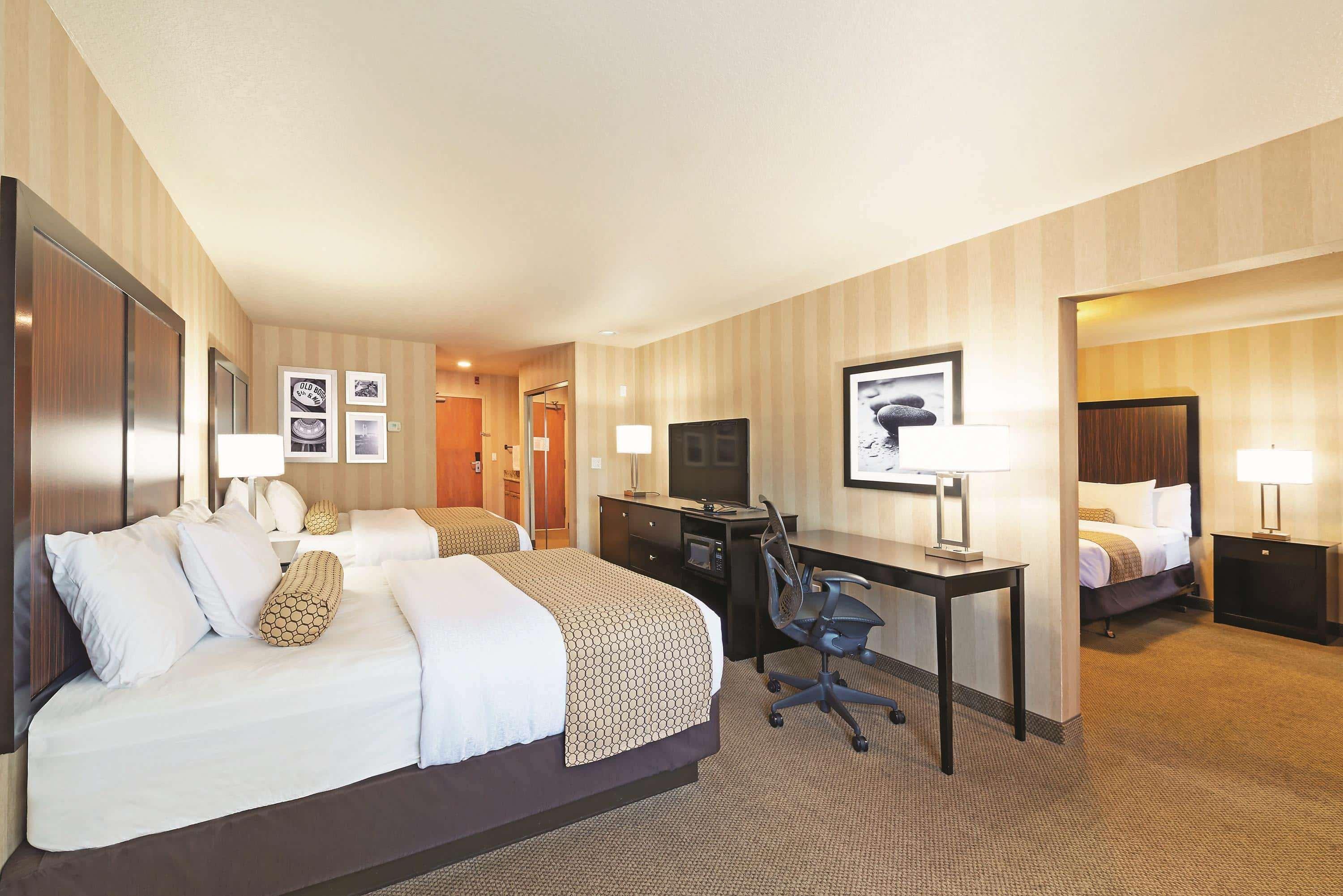 Отель La Quinta By Wyndham Boise Towne Square Экстерьер фото